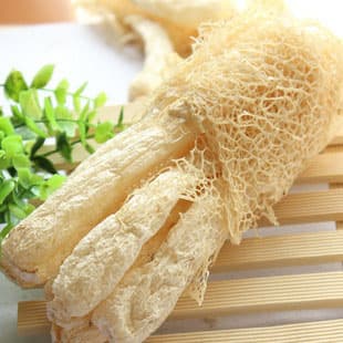 Dried Bamboo Fungus_ long net stinkhorn